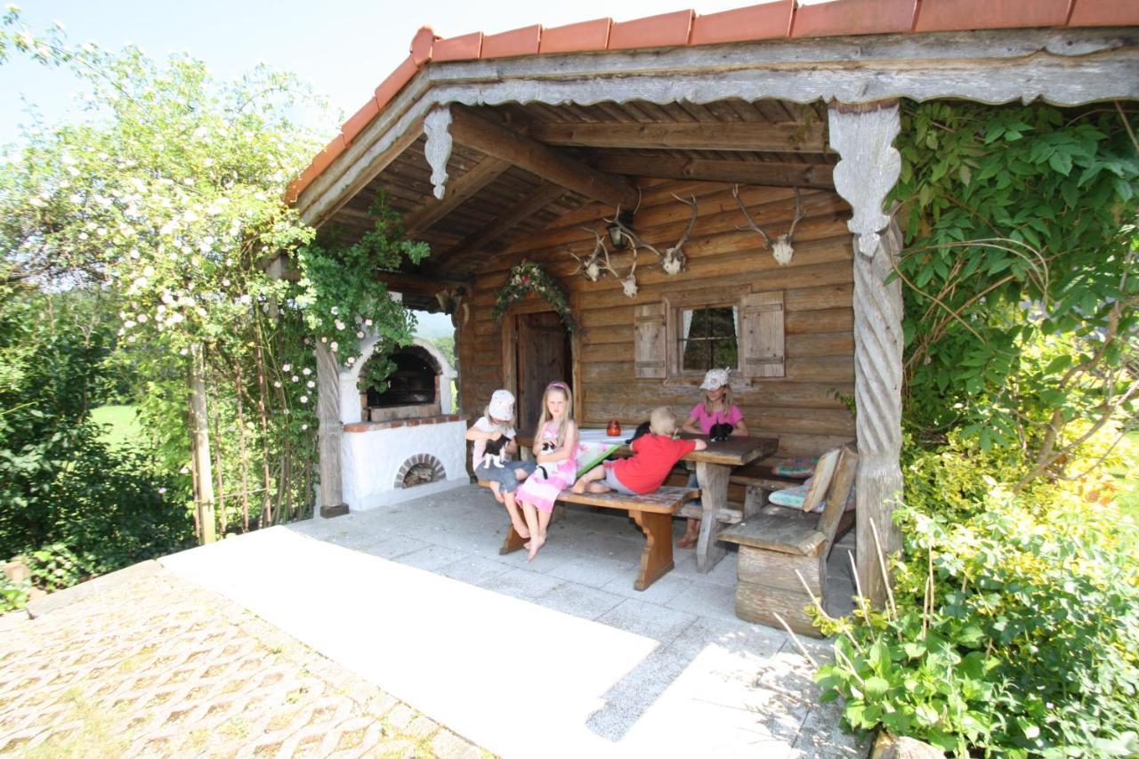Gaestehaus Herbstbauernhof ジークスドルフ エクステリア 写真
